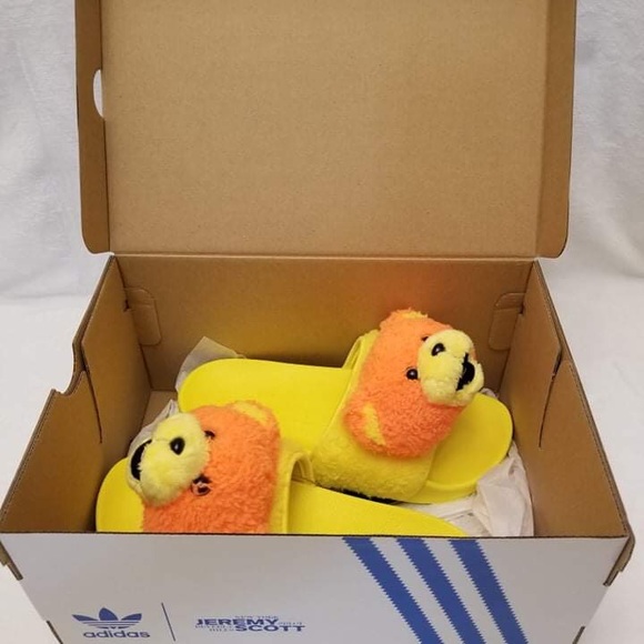 Adidas X JEREMY SCOTT ADILETTE TEDDY SLIDES - Picture 9 of 10